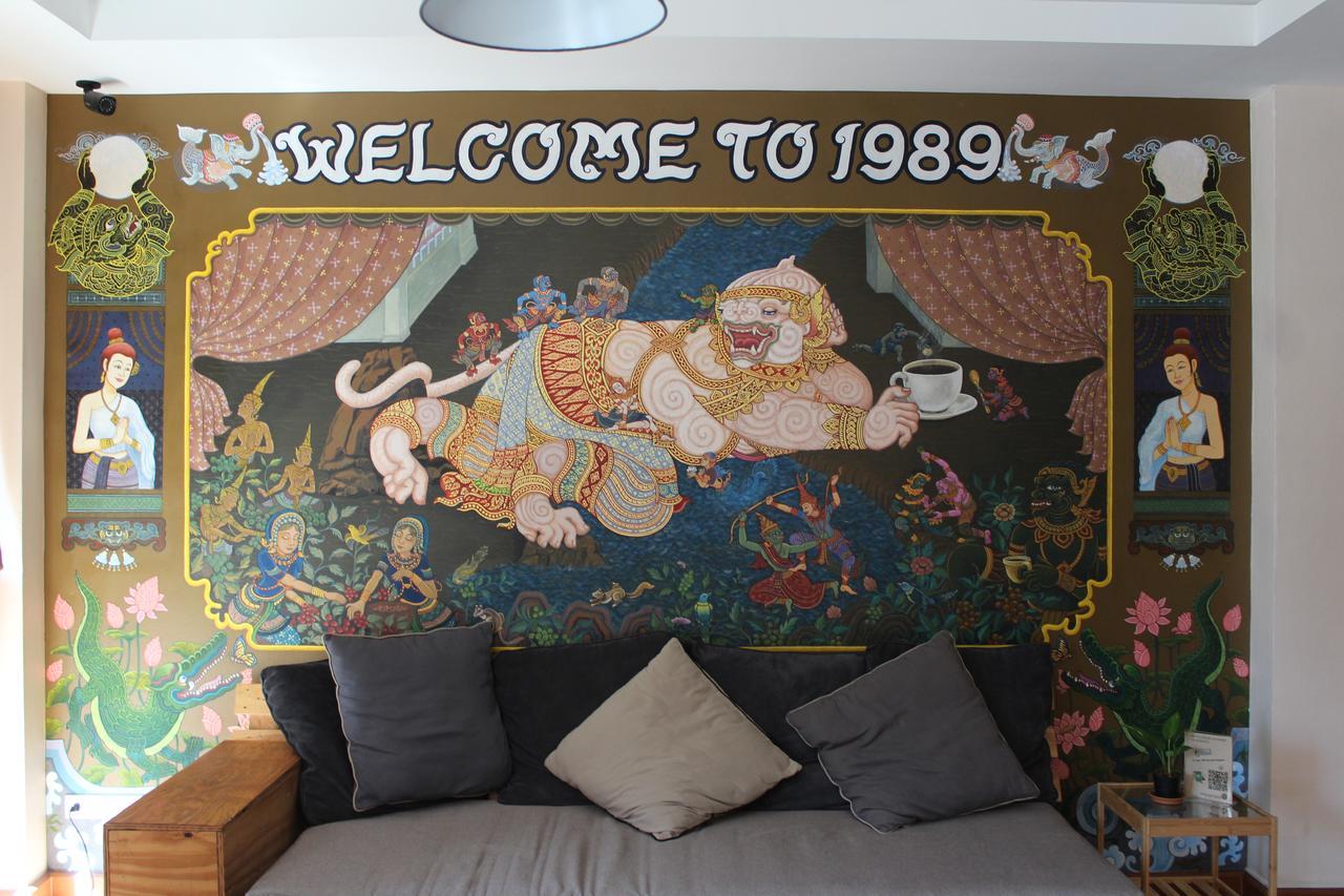 בנגקוק Small Space Cafe & Hostel מראה חיצוני תמונה